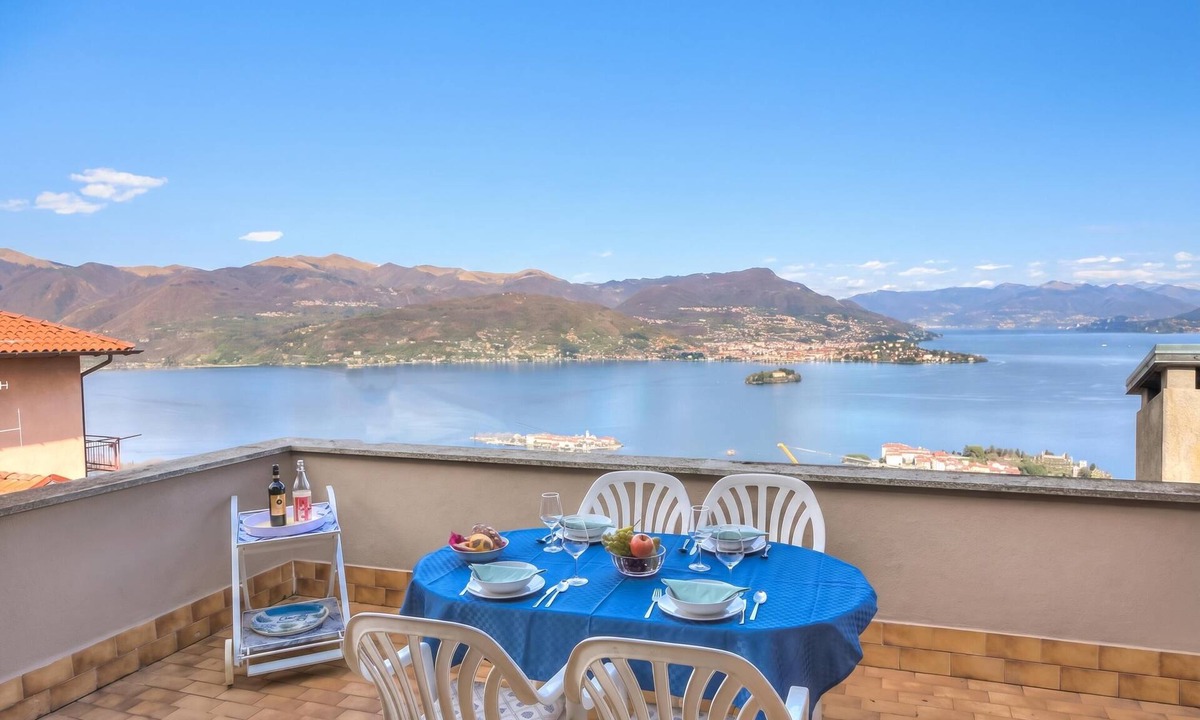 Carciano House | Lake Maggiore View Terrace Over The Borromean Islands
