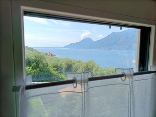 Assenza Apartment | Lake view studio apartment n 13