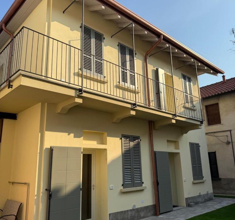 Magenta House | Les Maisons Manzoni