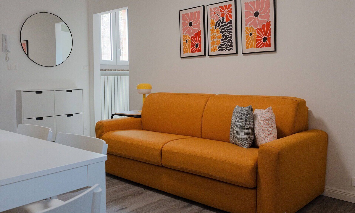 Pavia Apartment | Lovely apartment for 4 people with WIFI, A/C and TV