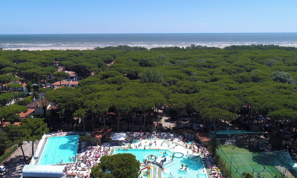 Lido di Spina House | Mare e Pineta by Interhome