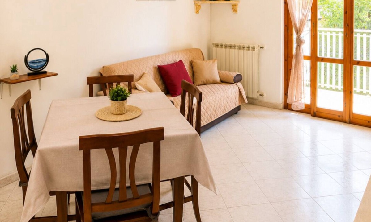Civitavecchia Apartment | MARINE KISS - APARTMENT WITH PRIVATE PARKING NEAR STATION AND PORT