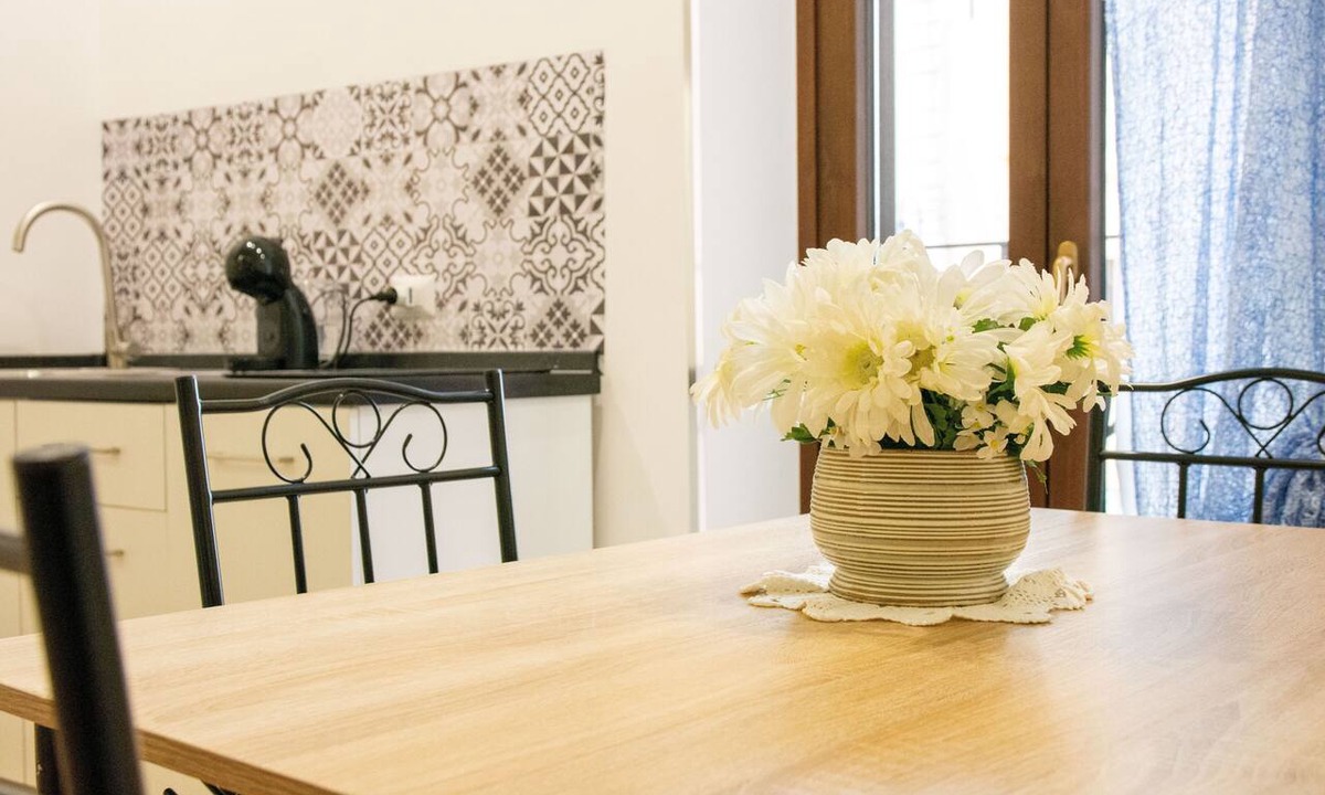 Nettuno Apartment | Mimì's House: Comfort in the Medieval Village of Nettuno