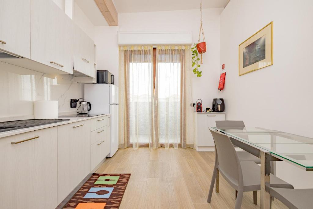 Cesate Apartment | MONOLOCALE A7 Moonlight- Rho fiera Mi