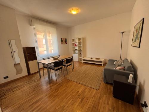 Crocetta-San Lazzaro-Modena Est Apartment | Montegrappa smart stay Modena
