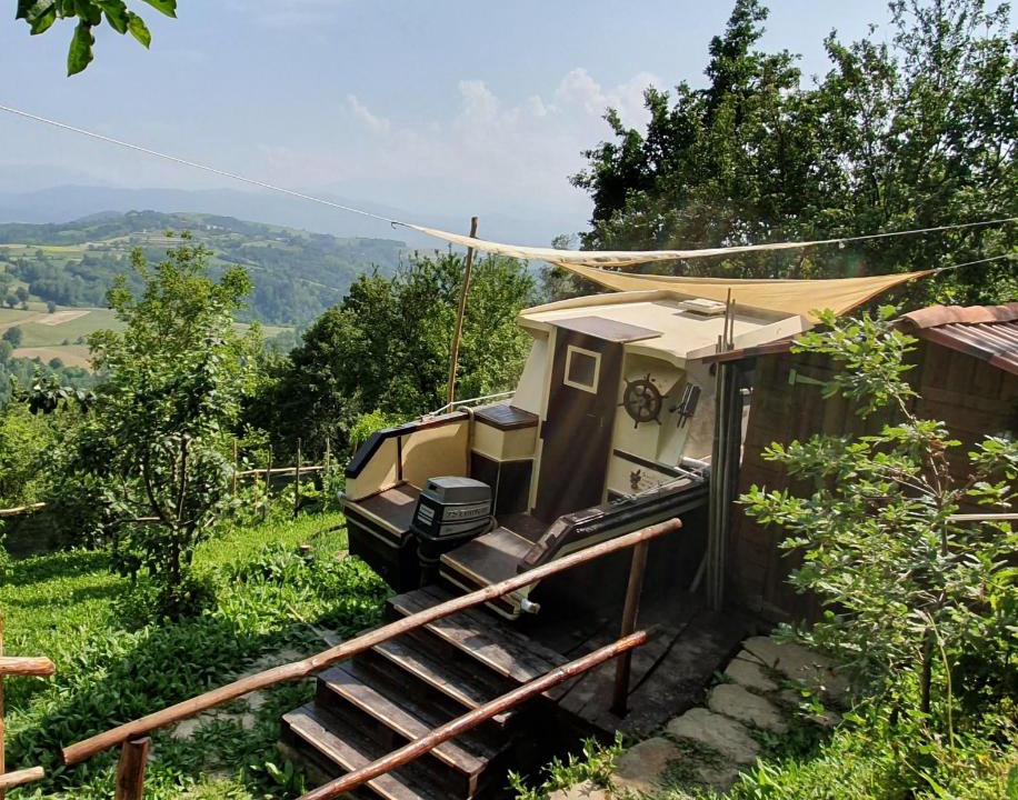Torresina Bed & Breakfast | Nave nel Bosco