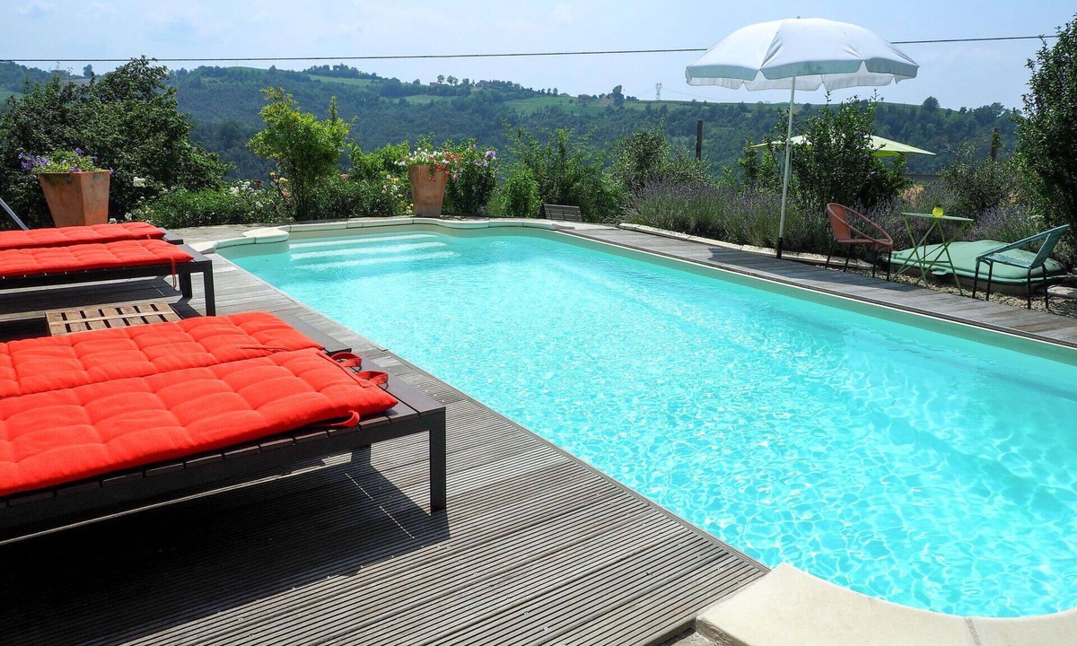 Bonvicino Apartment | Nice apartment for 4 guests with pool and terrace