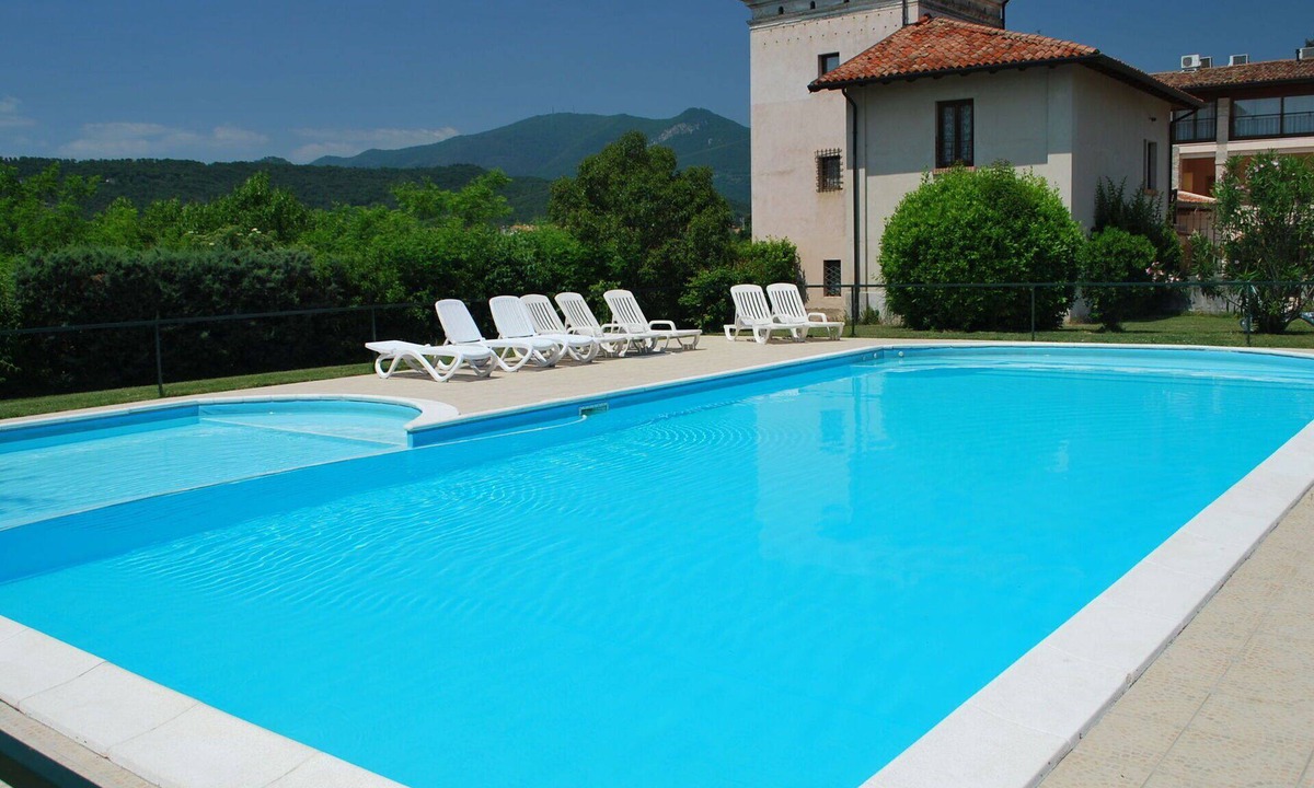 Cunettone Apartment | Nice apartment for 6 guests with WIFI, A/C, pool, TV, patio and pets allowed