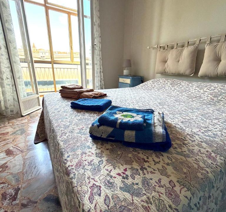 Moncalieri Apartment | Nina e la Casa