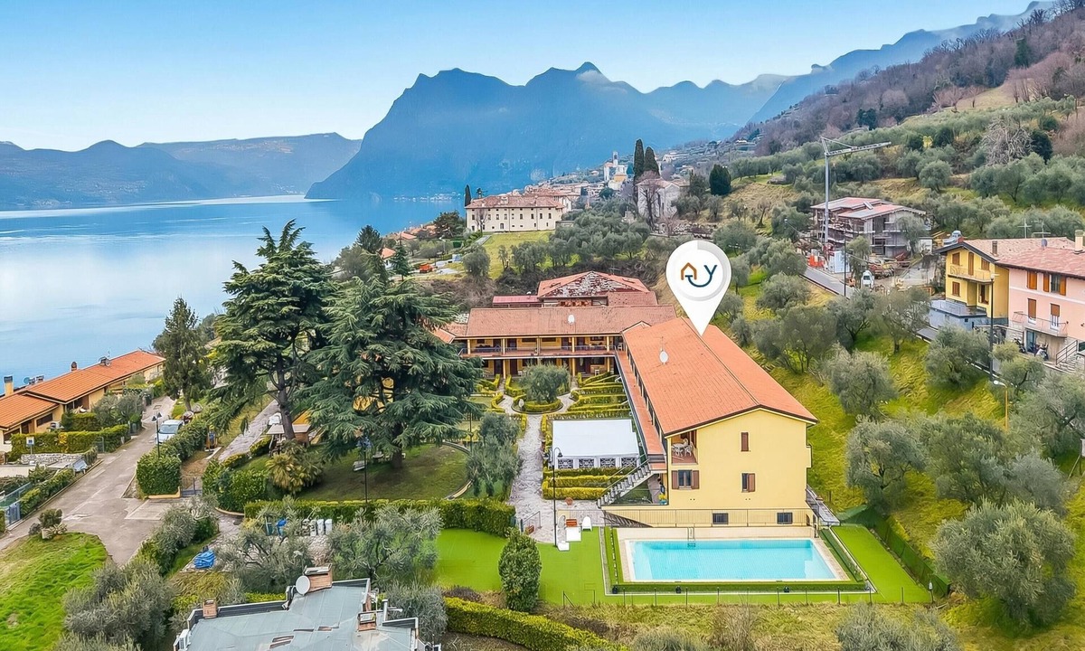 Sensole Apartment | Residence La Perla - Apt 38, Monte Isola, Italy