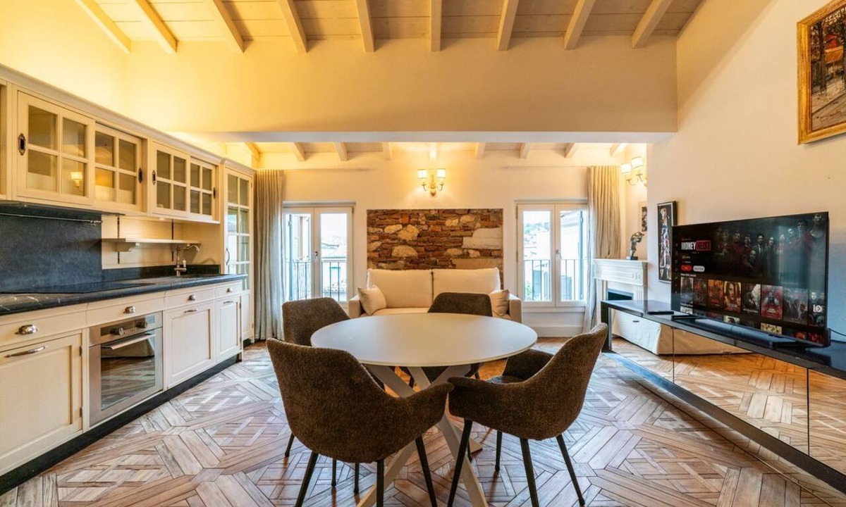 Citta Antica Apartment | Residenza Emilei - 100mt from Piazza Erbe