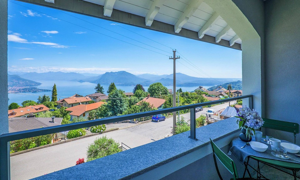 Levo Apartment | Residenza Luna No. A 4 by Lago Reisen