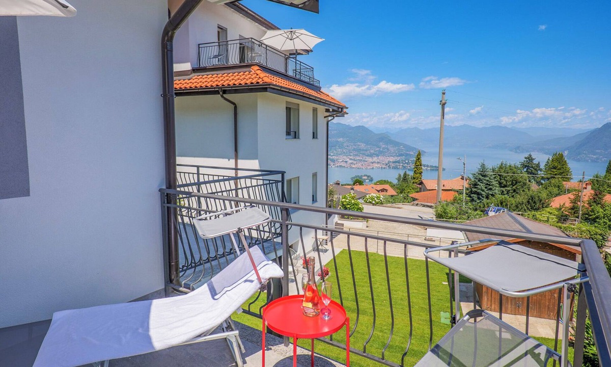 Levo Apartment | Residenza Luna No. B 8 by Lago Reisen