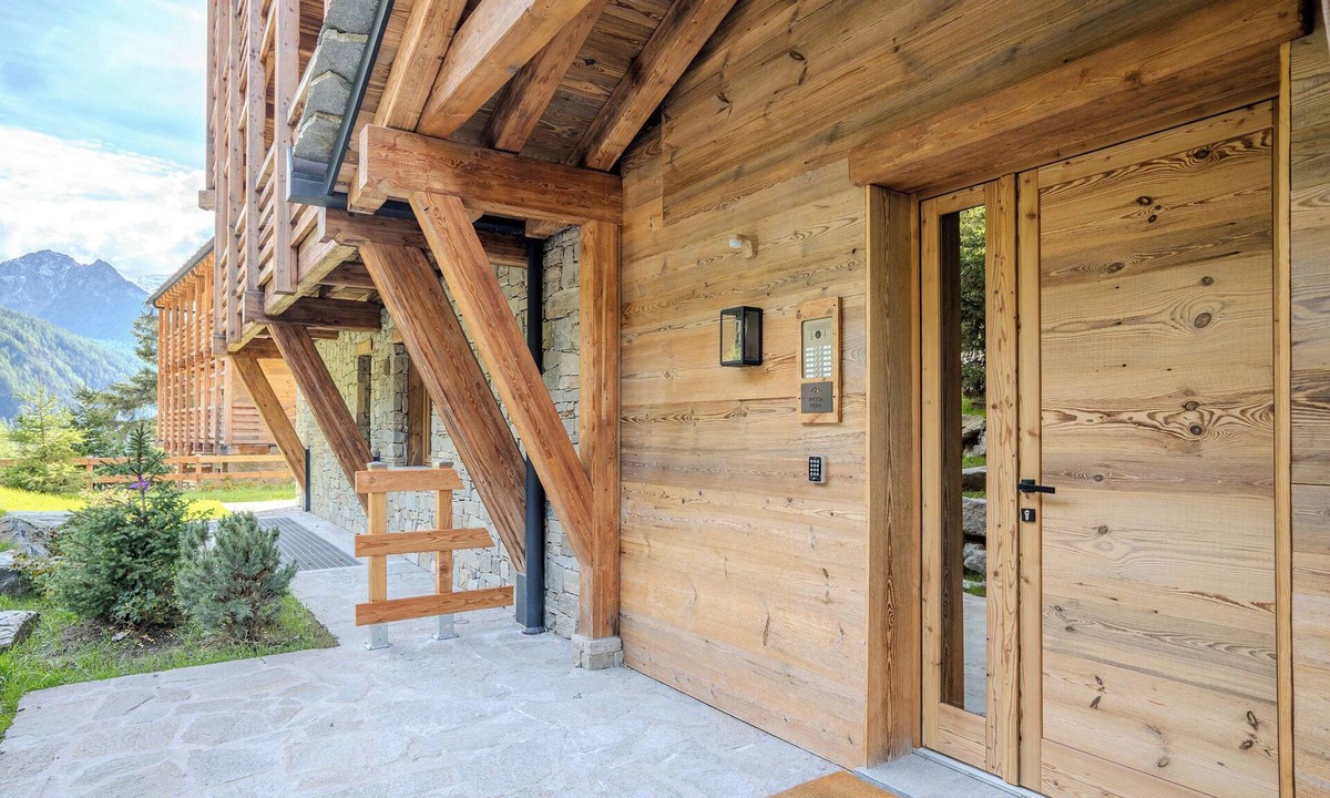 Saint Jacques Apartment | Roccia Nera Luxuty Suite Champoluc Monterosa Ski