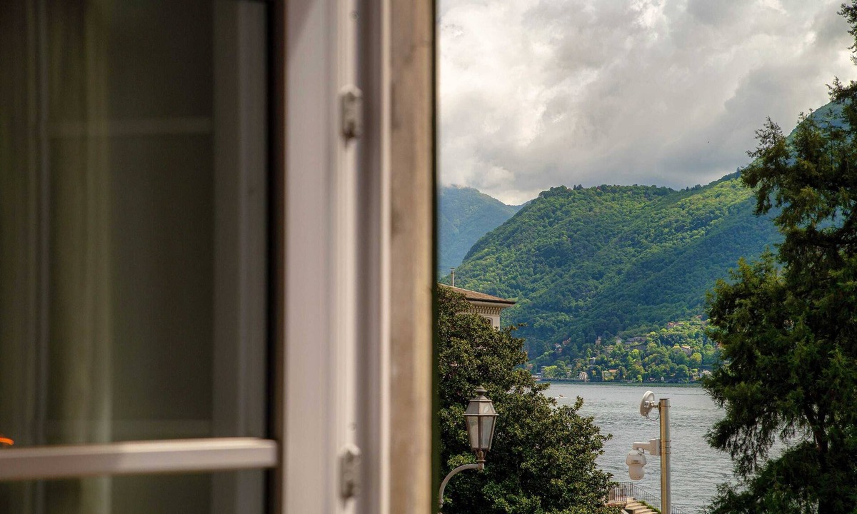 Cernobbio Apartment | Sandy