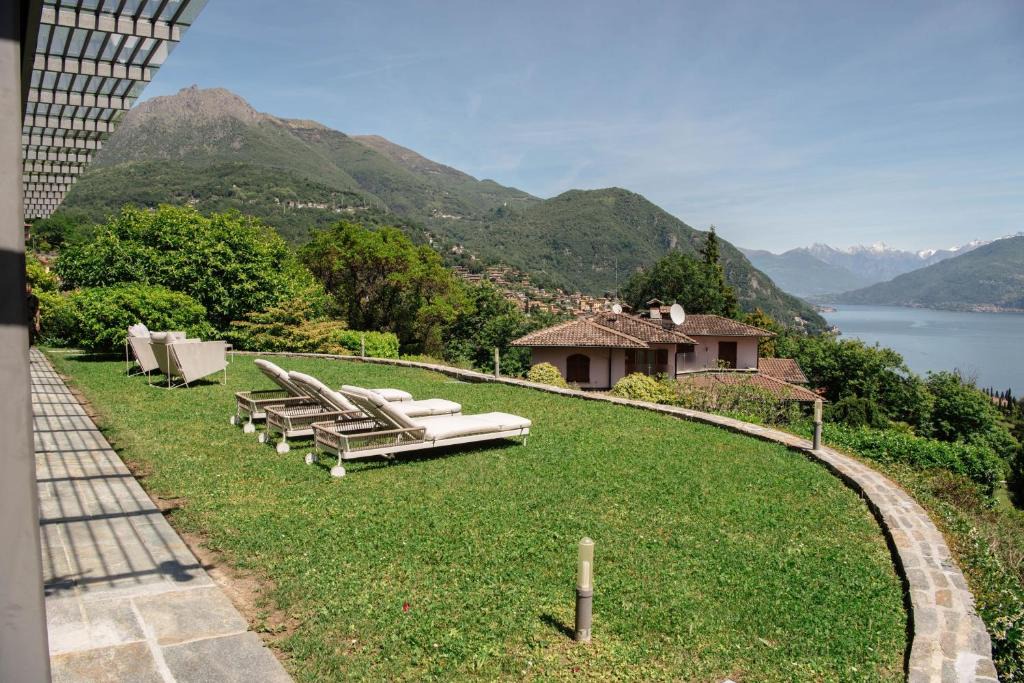 Menaggio House | Sant Andrea Paradiso - Menaggio by LoveComo