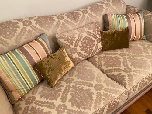 Bassano del Grappa Apartment | Silenzio Apartment -10 min Walk to center- 2 bedrooms -Free parking-Bike storage