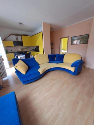 Arona Apartment | Sole & Luna Arona Cozy Apartment - Free Parking & AC