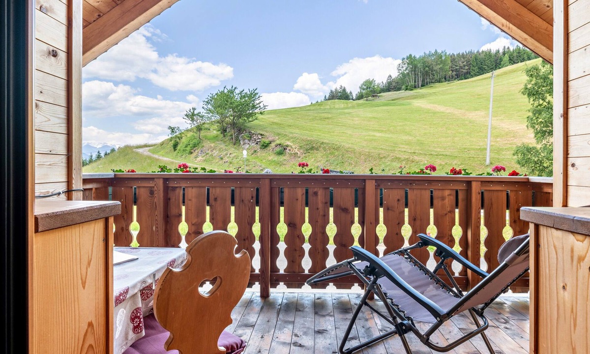 Laion Apartment | Studio Apartment 'Solerhof Apt Romantik' with Mountain View, Garden & Wi-Fi
