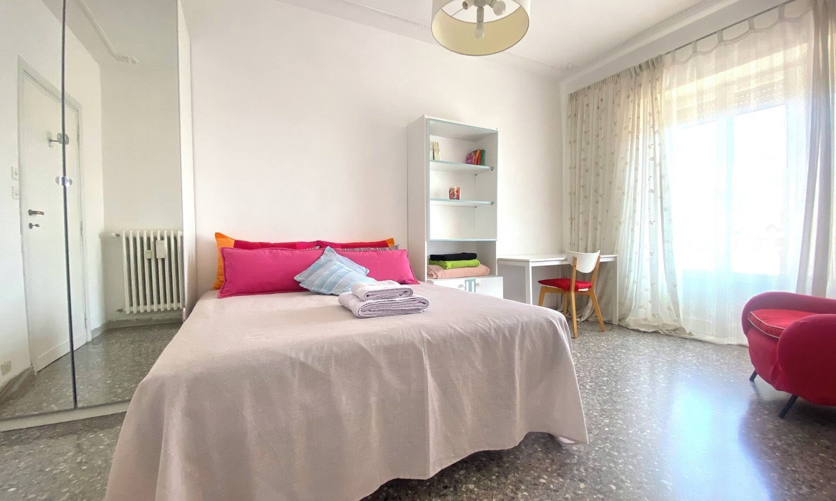 Pigneto Bed & Breakfast | SUNSET COLOSSEO BED & BREAKFAST