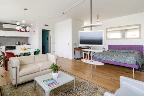 Santo Stefano Ticino Apartment | Terrazza Borromini Loft