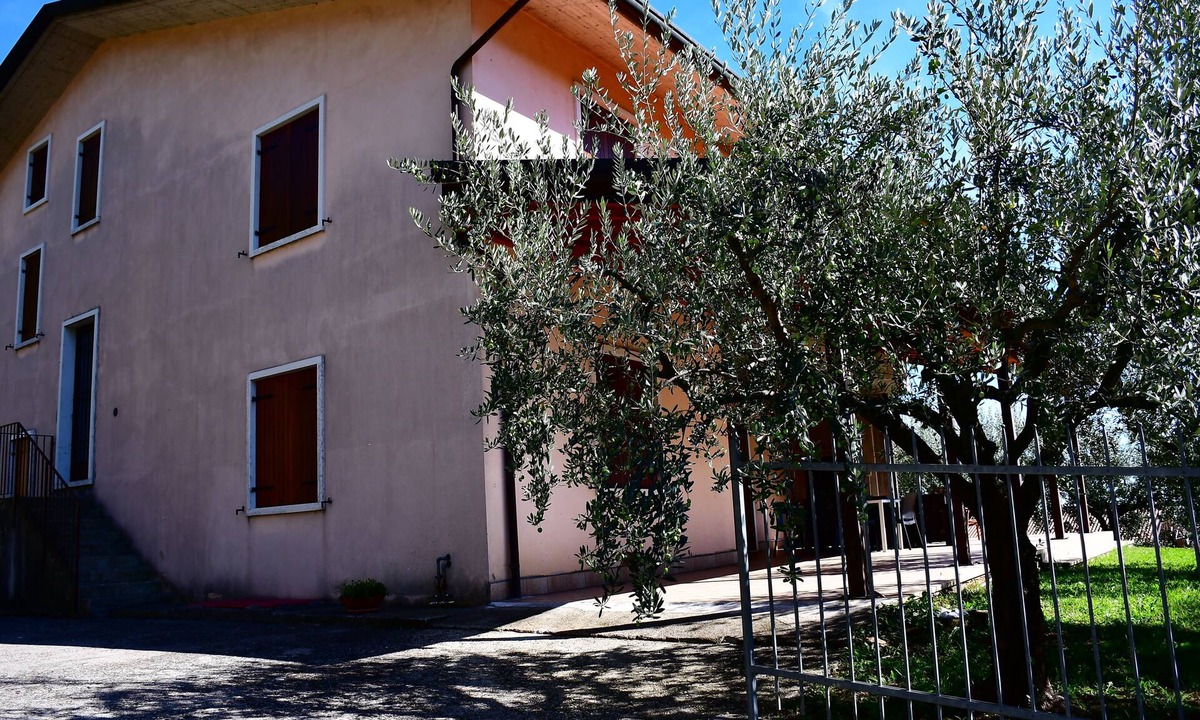 Cazzano Tramigna House | The Grandparents' House