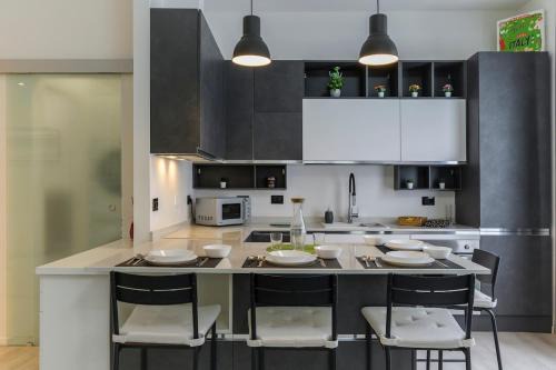 Historic Center Apartment | The Train Station Loft - BeMyHost