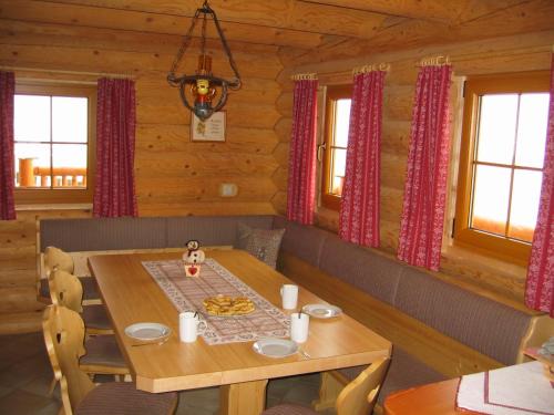 Heiligenblut Ski Chalet | Tomperkasa