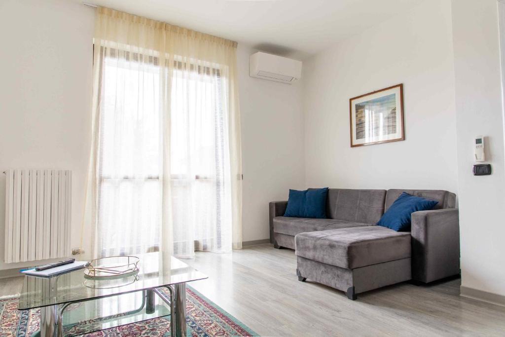 Cesate Apartment | TRILOCALE Oasi- Rho fiera Mi