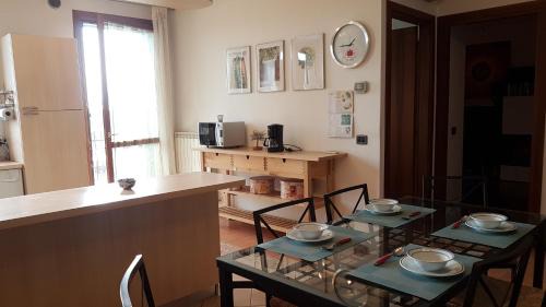 Legnaro Apartment | Vicino Agripolis Wifi - fra Venezia e Padova in un piccolo paese - Maya