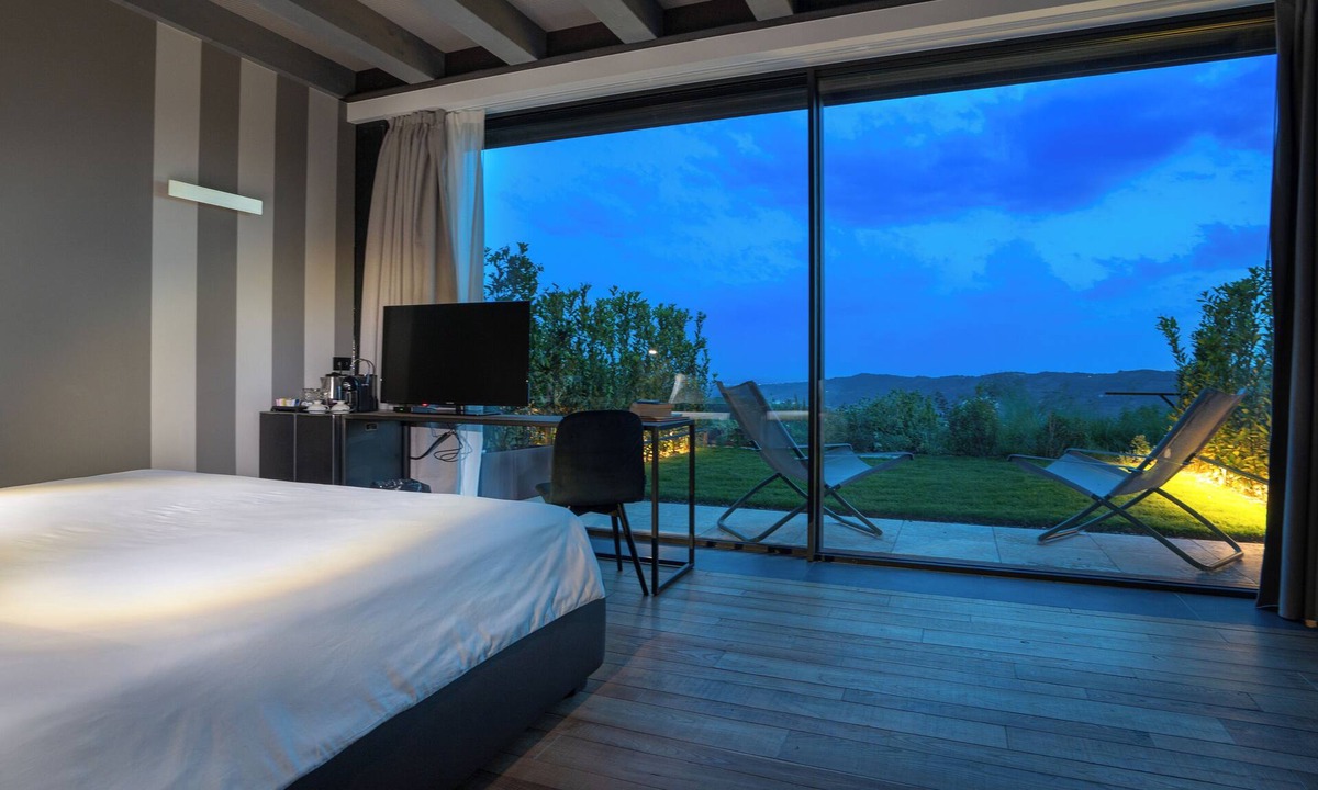 Grezzana Hotel | Villa Balis Crema