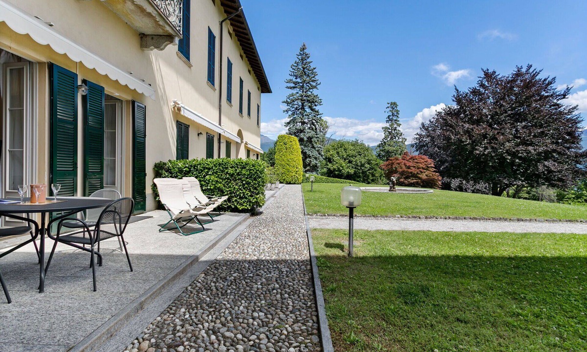 Menaggio Apartment | Villa Bel Faggio Apartment, Modern And Stylish 1 Br Apartment With Garden By Halldis