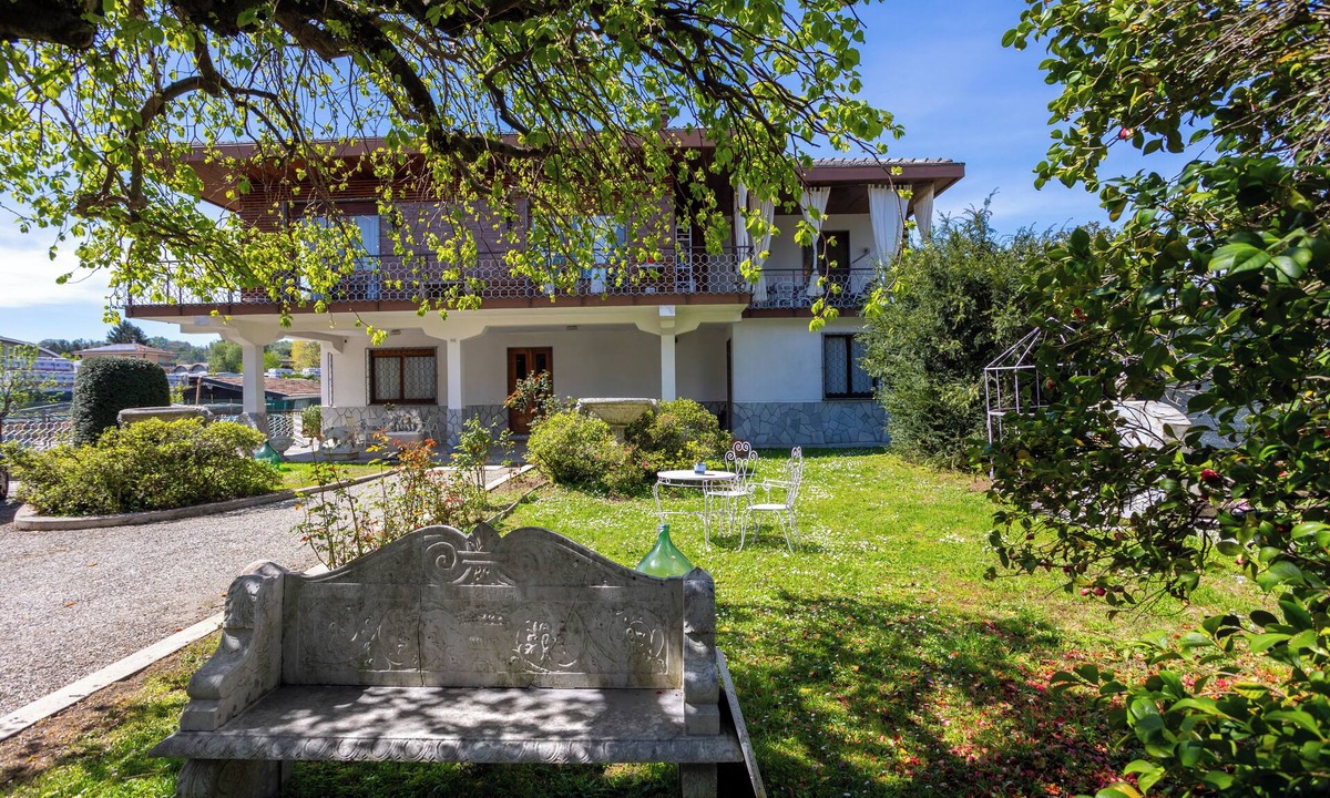 Arona Villa | Villa Gabri 1 | A Home to Live, Between Nature & Lake Maggiore