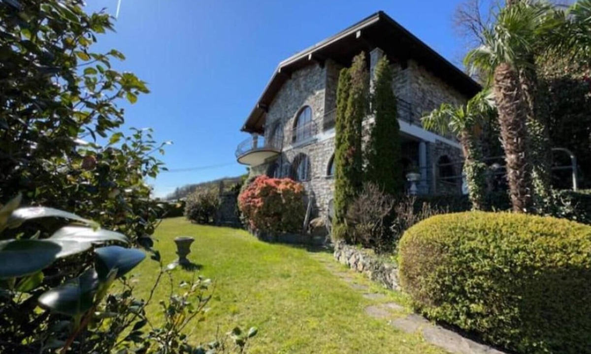 Nizzolino Villa | Villa in a Dream Location