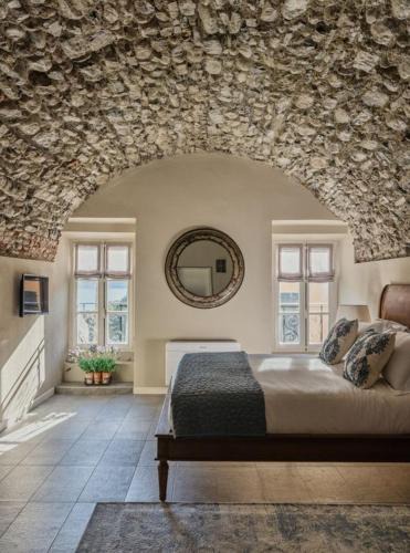 Menaggio House | Villa Issima "The Castello Suite" - Menaggio by LoveComo