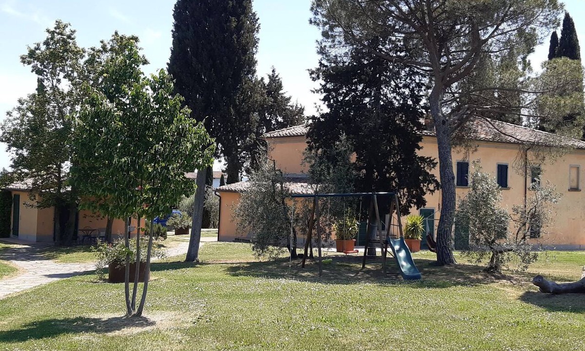 Marciano della Chiana House | Villa Poggio le Vignacce by Interhome