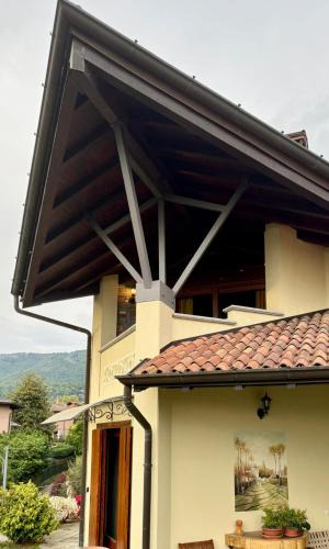 Morosolo Bed & Breakfast | Vista Lago B&B