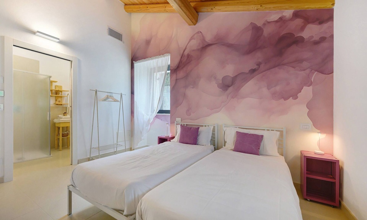 Negrar Apartment | Wine Room with Shared Garden, Wi-Fi and Air Conditioning