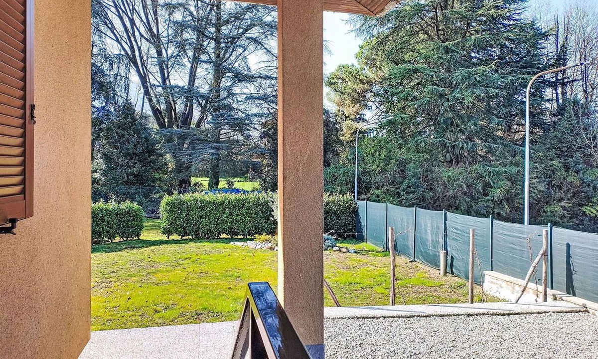 Porto Valtravaglia House | Wonderful villa for 4 people with WIFI, A/C and TV