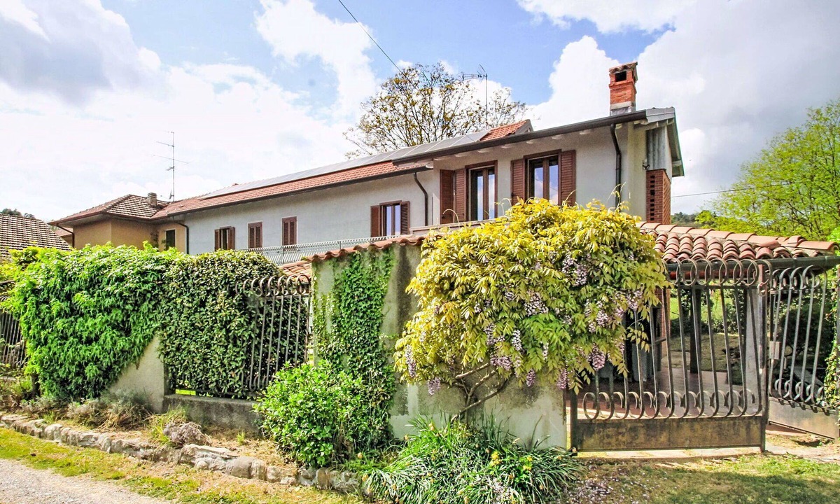 Cuirone House | Wonderful villa for 4 guests with WIFI, TV, terrace and pets allowed