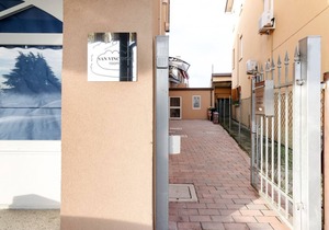 Studio with private bathroom is a part of the San Vincenzo Rooms Guest House and is perfect for 2 guests. The accommodation is located in the renovated period building in Vigonza, which is 10 minutes by car from the center of Padua and on the direct rout