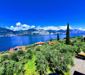 Casa Valenti 