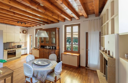 Verona City Centre Apartment | 130 sqm apartment with beautiful terrace on Giardino Giusti