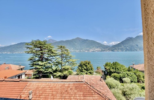 Acquaseria Apartment | 2-Bedroom Airconditioned Lakeview Apartment