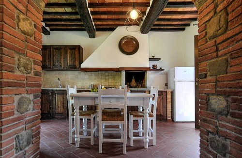 Vernazzano Basso House | 2 bedroom stunning home in Tuoro sul Trasimeno