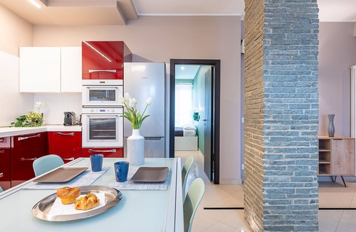 Santa Rita Apartment | [2min InalpiArena] Cozy Suite + A/C + WI-FI