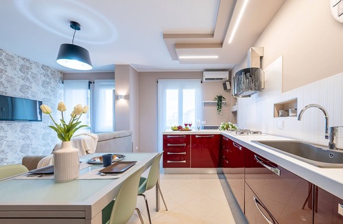 Santa Rita Apartment | [2min InalpiArena] Cozy Suite + A/C + WI-FI