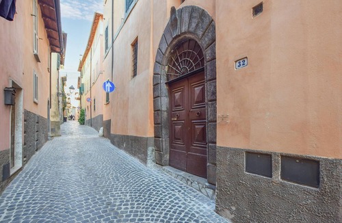 Canino Apartment | 3 bedroom stunning apartment in Canino