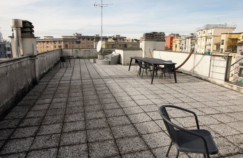 Calvairate Apartment | 3 Bedrooms + 3 Bathrooms with Terrace close to Porta Romana