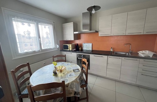 Quartier Saint-Leon Apartment | 40m2 studio located 5 minutes walk from the city center with beautiful terrace